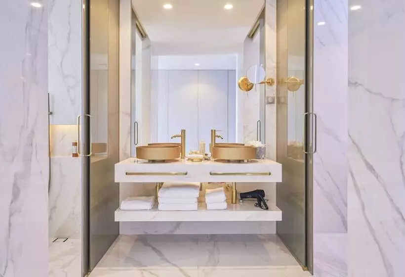 Juniorsviitti, Savoy Palace, The Leading Hotels of The World Savoy Signature