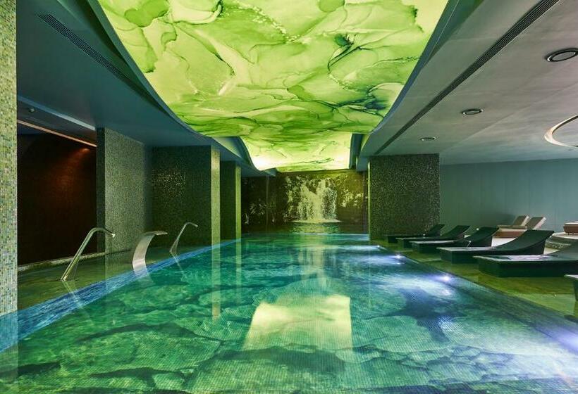 프레지덴셜 스위트, Savoy Palace, The Leading Hotels of The World Savoy Signature