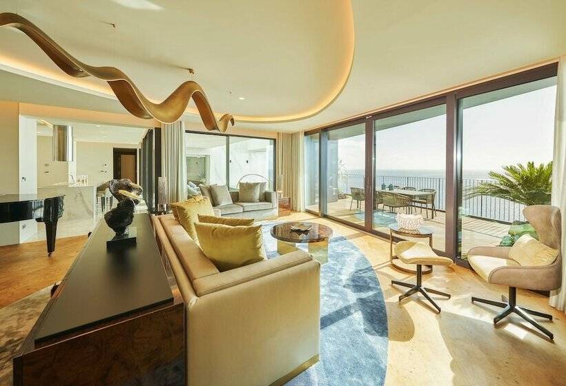 Президентский Люкс, Savoy Palace, The Leading Hotels of The World Savoy Signature