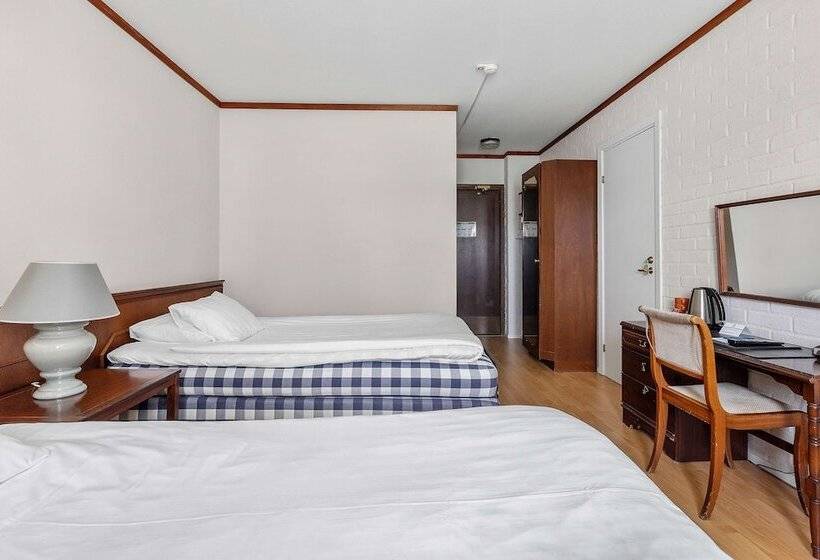 חדר משפחתי, Best Western Hotel Scheele