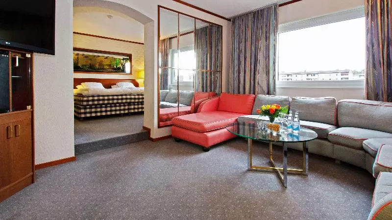 スイート, Best Western Hotel Scheele