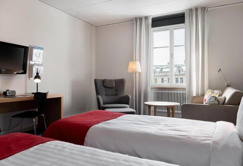 חדר משפחתי, Bishops Arms Strangnas