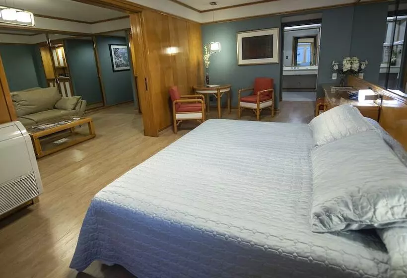 Executive Suite, Cecilia