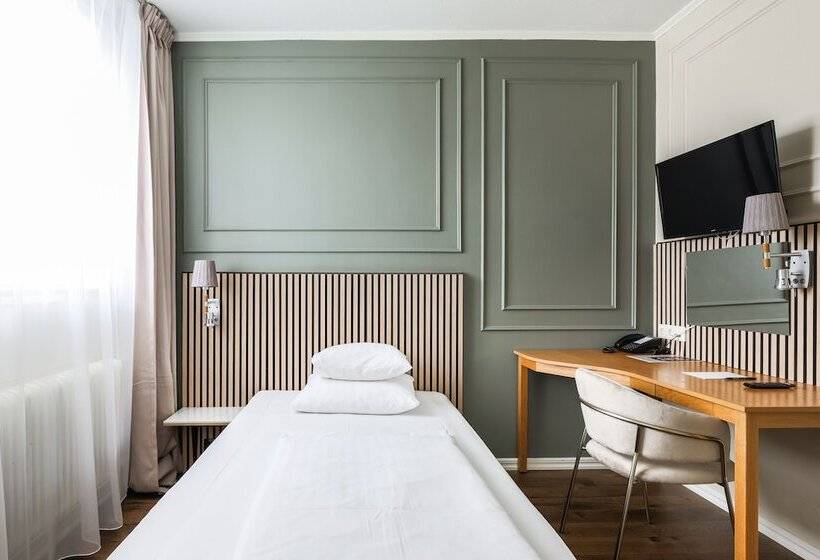 Номер Стандарт Индивидуальный, Comfort Hotel Linköping City