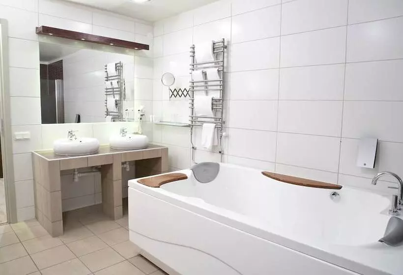 スイート, First Hotel Grand Falun