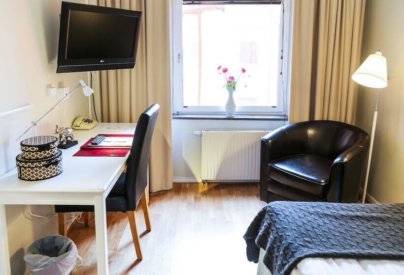 חדר סטנדרט יחיד, Kärnan