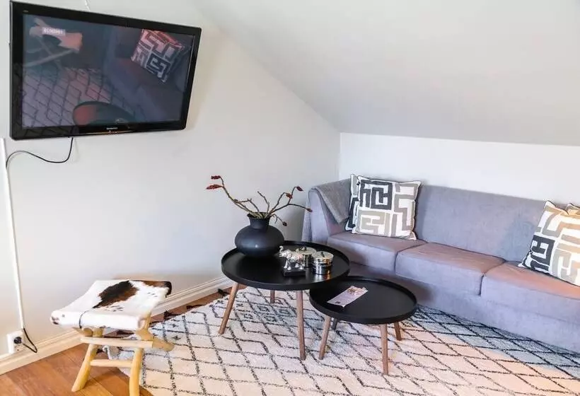 Familienzimmer, Kärnan