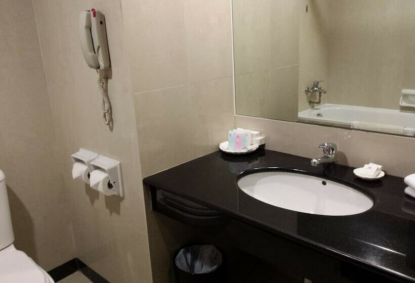 اتاق اجرایی, Royal