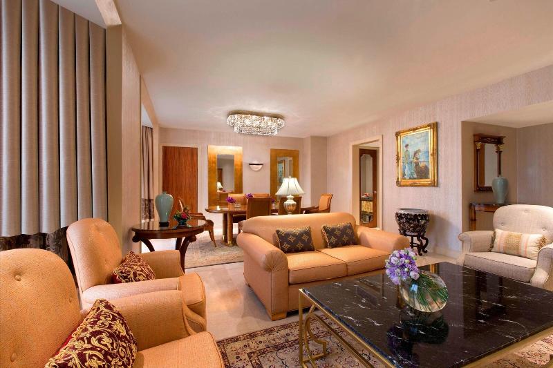 Executive Suite, Sheraton Towers Singapore