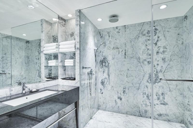 Executive Suite, Sheraton Towers Singapore