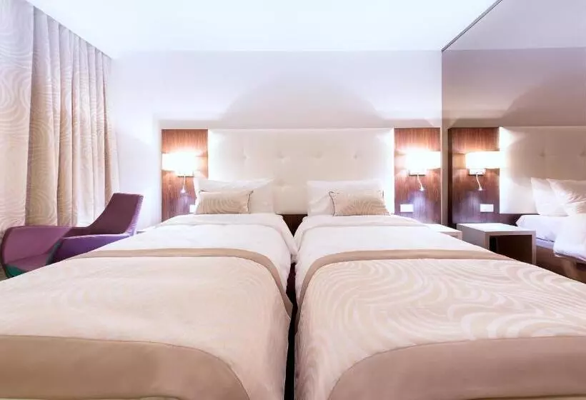 Deluxe Room, Transilvania