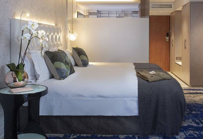 غرفة قياسية, Vineyard