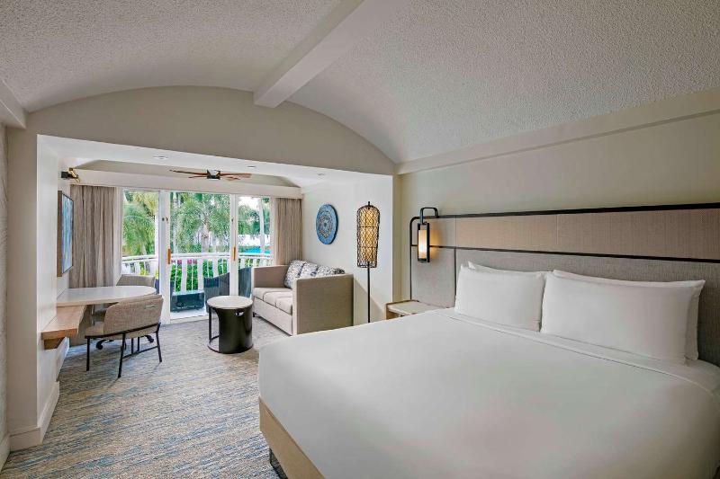 Club Room King Bed, The Royal Sonesta San Juan