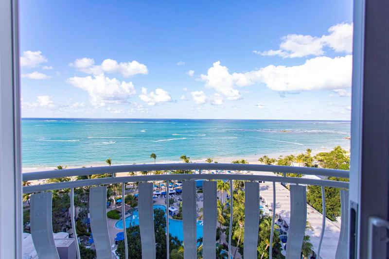 اتاق استاندارد با تخت بزرگ, The Royal Sonesta San Juan