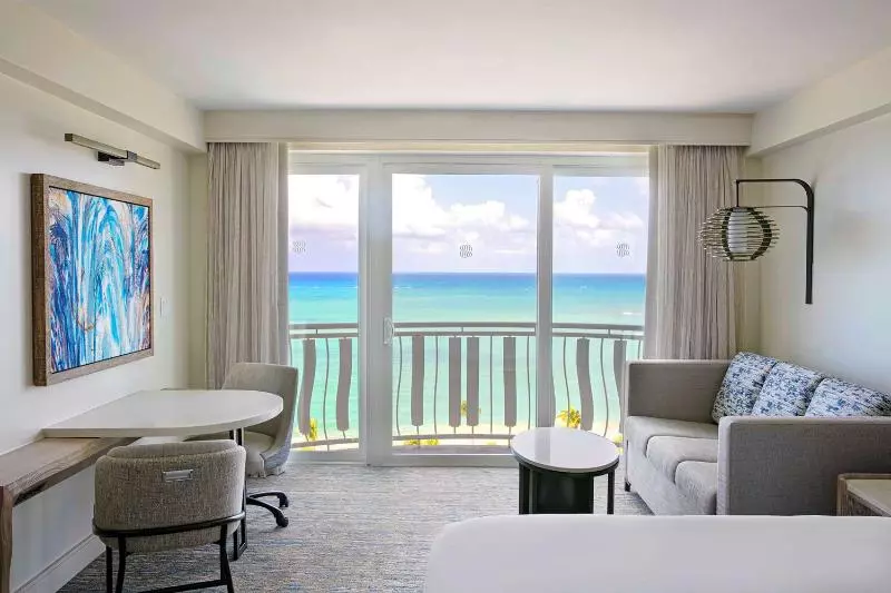 اتاق استاندارد با تخت بزرگ, The Royal Sonesta San Juan