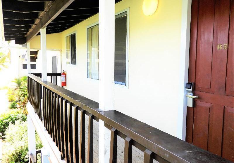 آپارتمان 2 خوابه, The Edgewater Resort & Spa