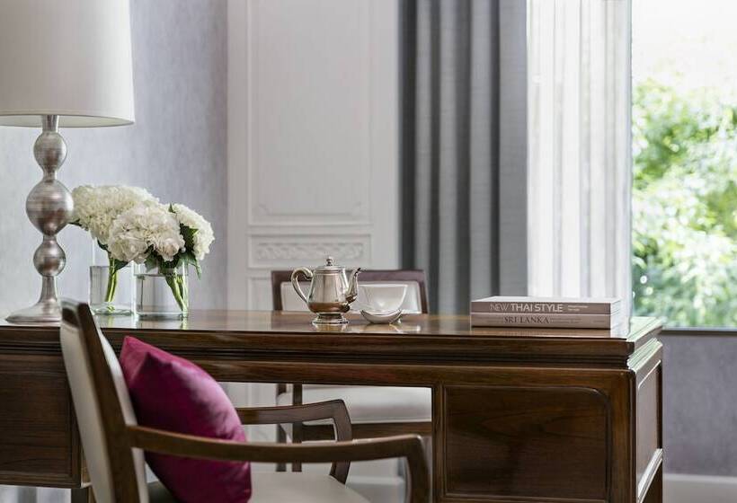 Quarto Deluxe, Anantara Siam Bangkok