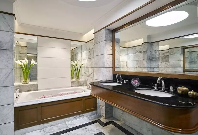 デラックスルーム, Anantara Siam Bangkok