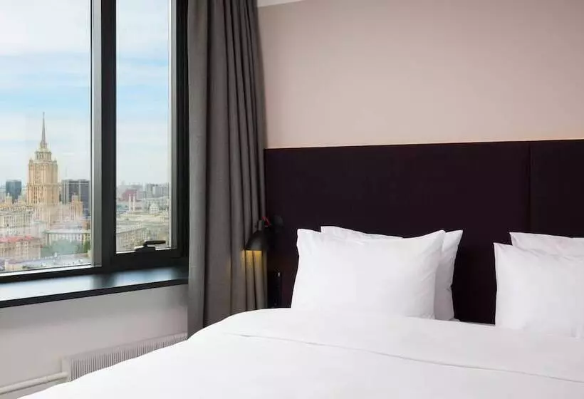 ジュニアスイート, Azimut Hotel Smolenskaya Moscow