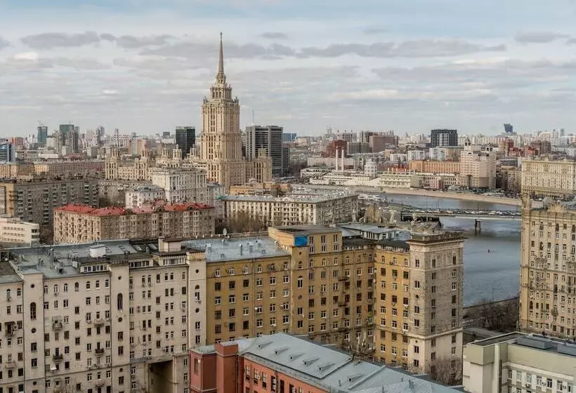 エクゼクティブルーム, Azimut Hotel Smolenskaya Moscow