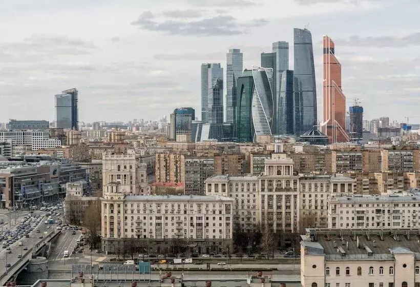 一ベッドルームエクゼクティブアパートメント, Azimut Hotel Smolenskaya Moscow