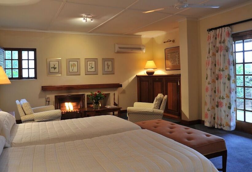 디럭스 룸, Coach House Hotel & Spa Tzaneen