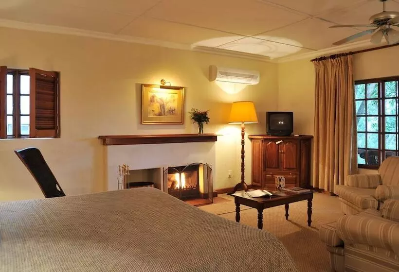 اتاق لوکس, Coach House Hotel & Spa Tzaneen