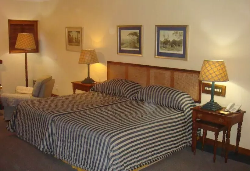 اتاق لوکس, Coach House Hotel & Spa Tzaneen
