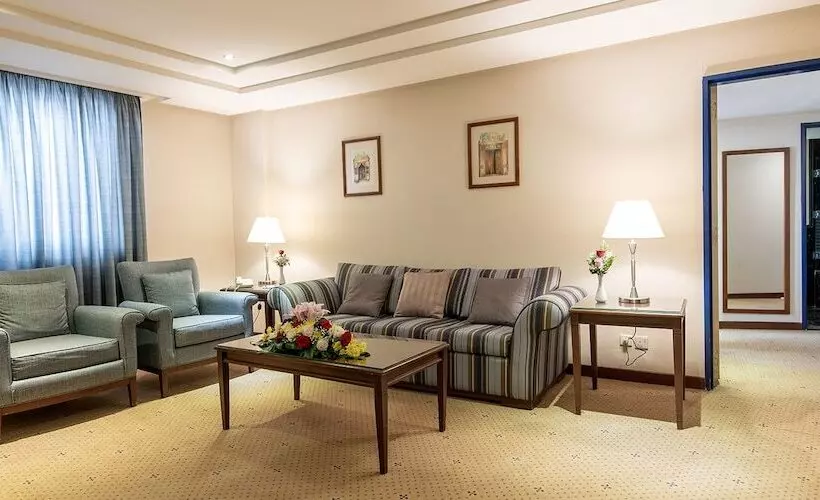Sviitti Kaupungin Näkemystä, Crowne Plaza Riyadh Palace By Ihg