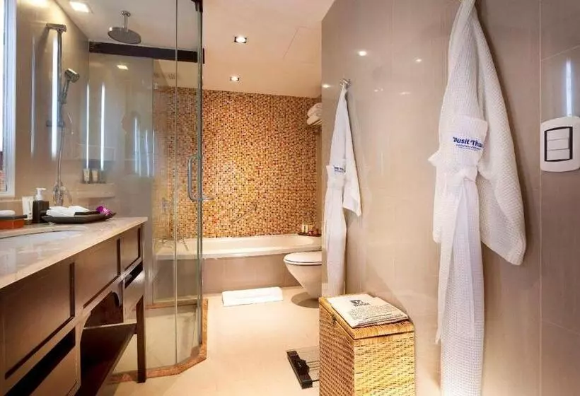 キングサイズベッドのクラブルーム, Dusit Thani Laguna Phuket