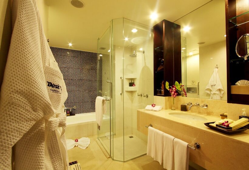 Номер Клуб, Dusit Thani Laguna Phuket
