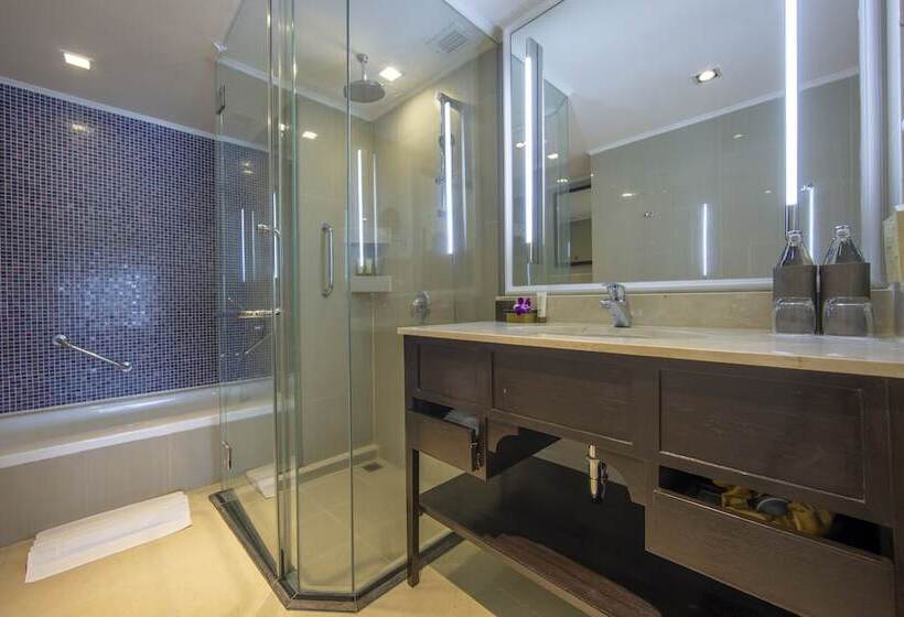 غرفة كلوب, Dusit Thani Laguna Phuket