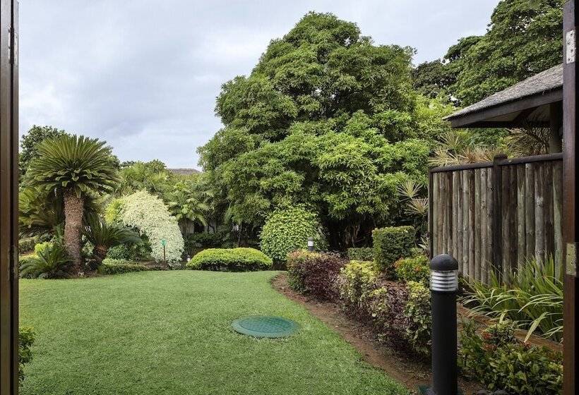 سوییت خانوادگی, Fisherman S Cove Resort