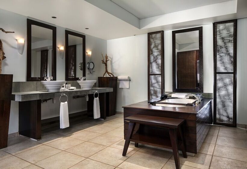 Deluxe Suite Sea View, Fisherman S Cove Resort