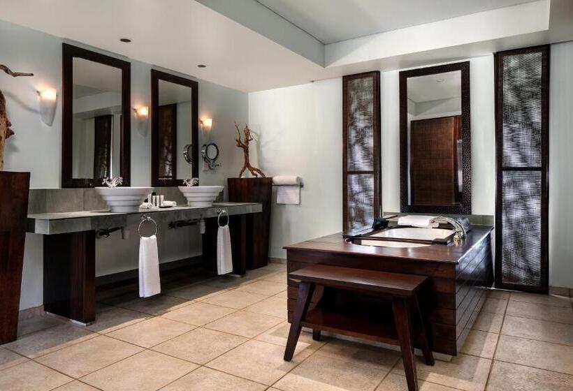 سوییت جونیور با چشمانداز دریا, Fisherman S Cove Resort