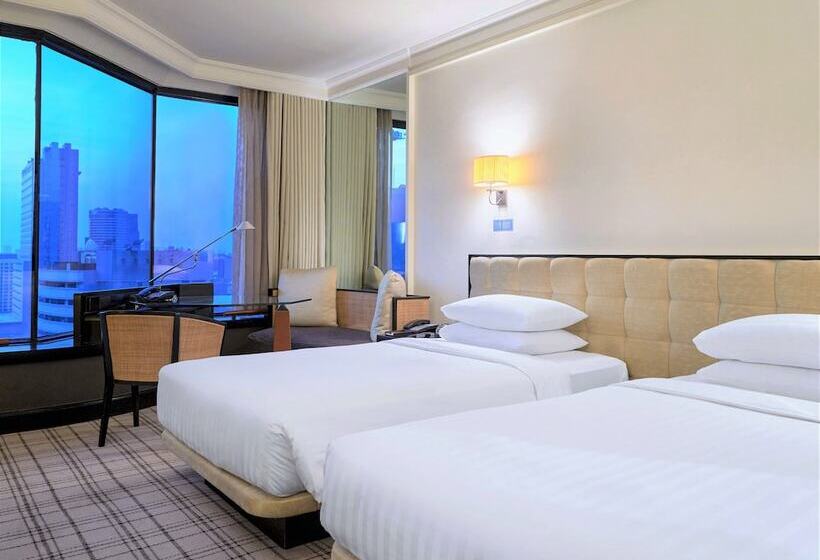اتاق استاندارد با چشم‌انداز, Grand Hyatt Erawan Bangkok