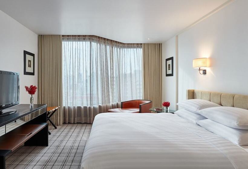سوئیت پریمیوم, Grand Hyatt Erawan Bangkok