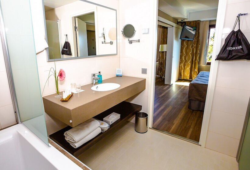 Номер Deluxe, Haikko Manor & Spa