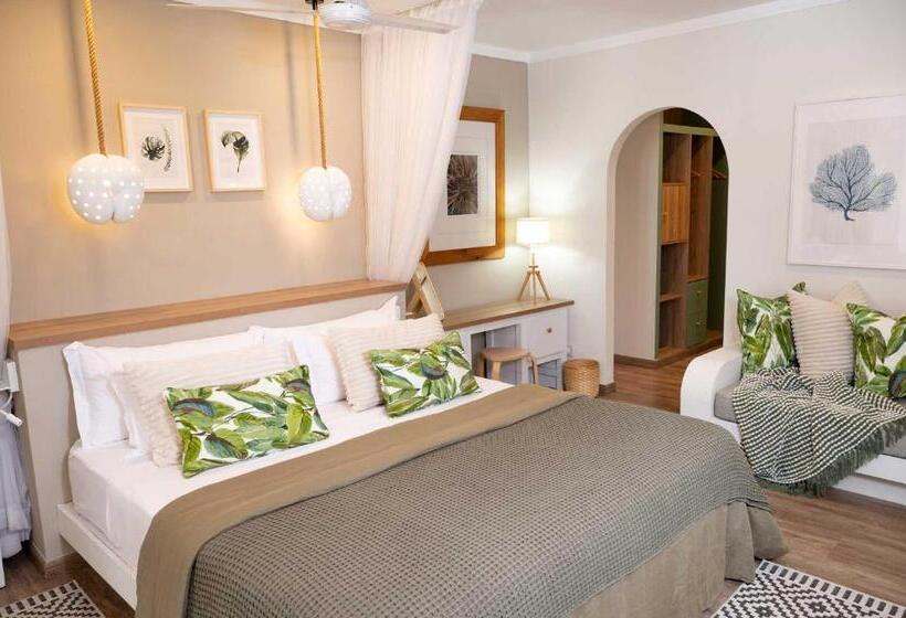 اتاق استاندارد سه نفره, Indian Ocean Lodge