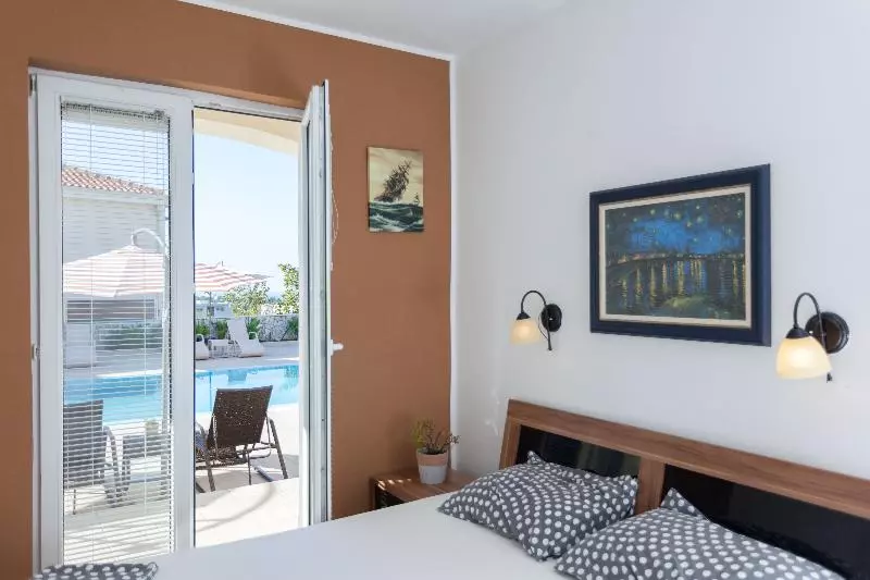 اتاق سوپریور با چشم‌انداز دریا, Mövenpick Hotel Gammarth Tunis