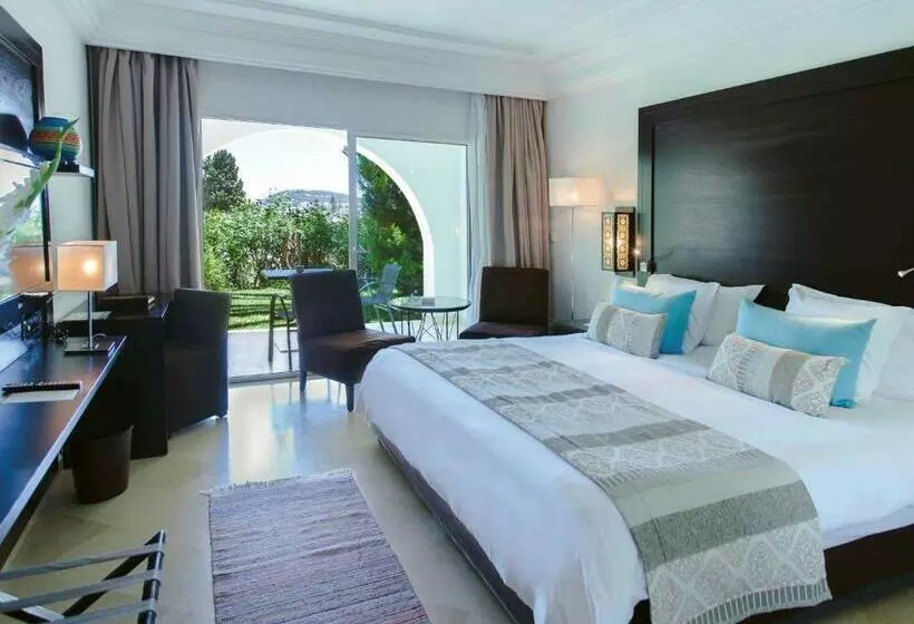 اتاق لوکس با تخت بزرگ, Mövenpick Hotel Gammarth Tunis