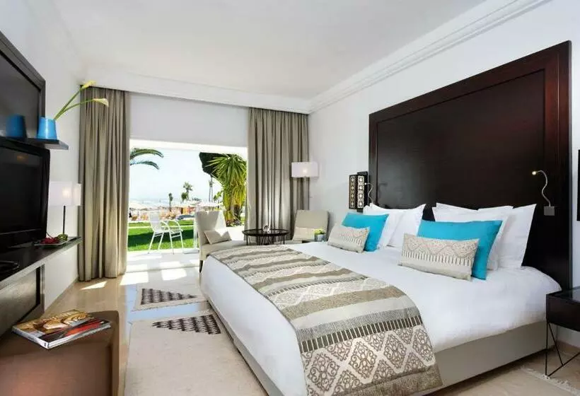 اتاق لوکس با تخت بزرگ, Mövenpick Hotel Gammarth Tunis