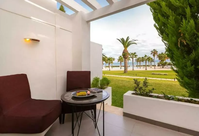 اتاق لوکس با تخت بزرگ, Mövenpick Hotel Gammarth Tunis
