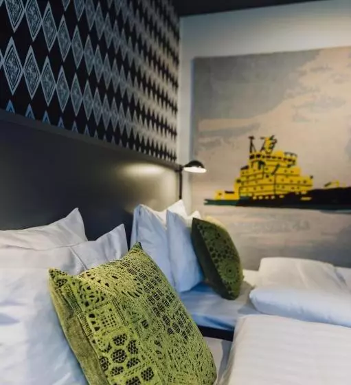 スタンダードトリプルルーム, Original Sokos Hotel Presidentti Helsinki