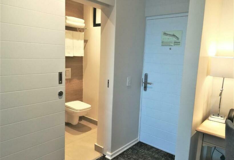 חדר משפחתי, Premier Resort Cutty Sark