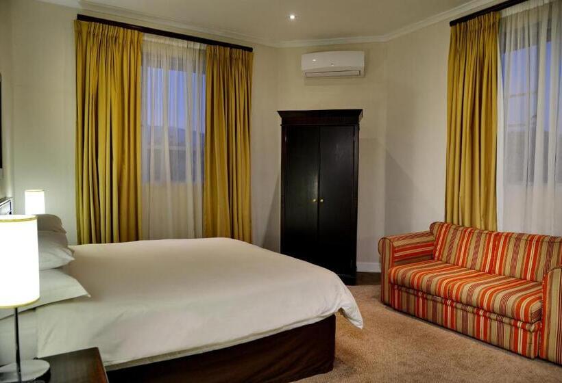 סוויטה, Cumberland Hotel Worcester