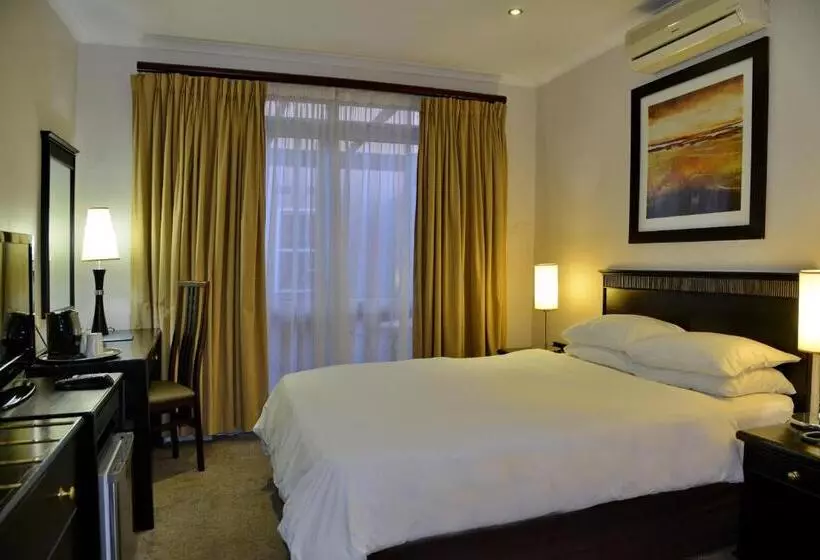 スイート, Cumberland Hotel Worcester