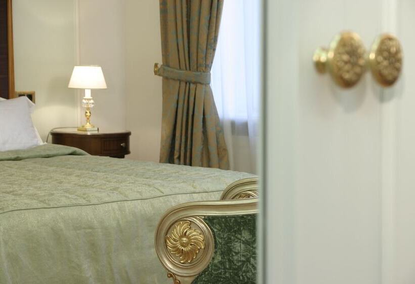 古典房间, Savoy Moscow