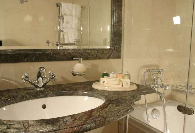 Номер Executive, Savoy Moscow