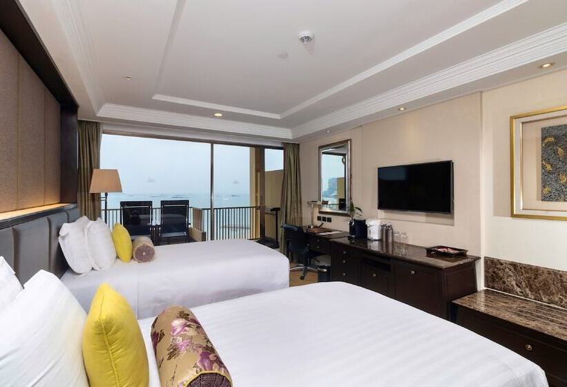 اتاق کلاب, Dusit Thani Pattaya